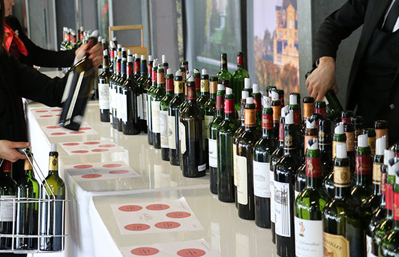 最新数据：20-39岁用户活跃葡萄酒投资平台